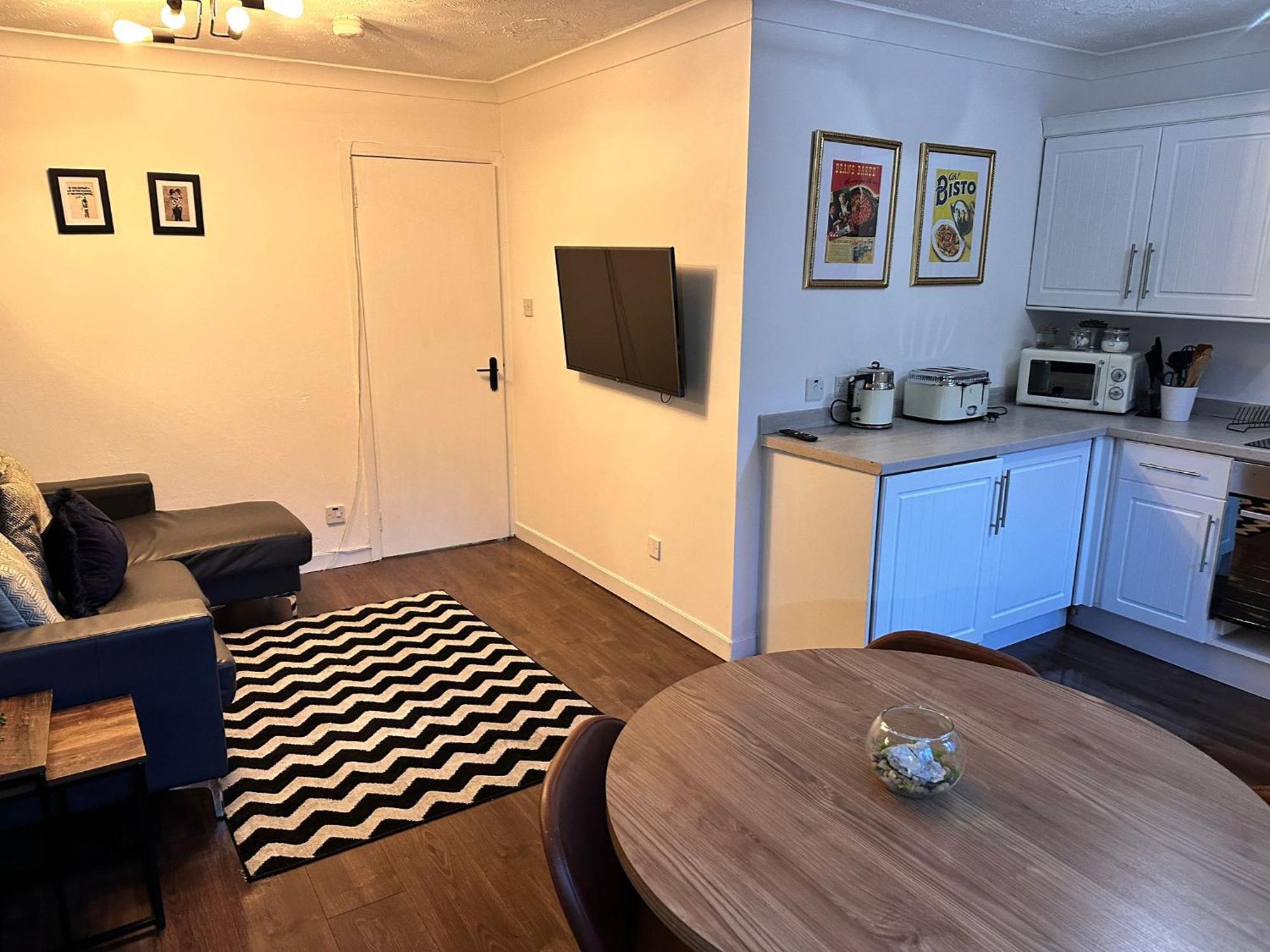 Brightcentral Apartment With Parking Glasgow Exterior foto